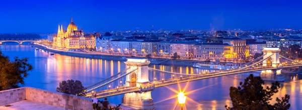 Budapest – wellness og afslapning i 3 dage for kun 967,- pr. person (Fly+ 4 stjernet hotel)