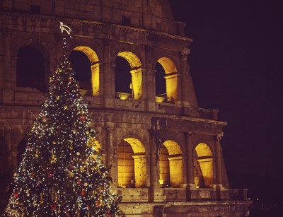 Juleshopping i Rom og bo på 3 stjernet hotel i centrum fra 651,- Juleshopping i Rom og bo på 3 stjernet hotel i centrum fra 651,-