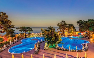 BILLIGE 5-stjernede rejser med ALL-INCLUSIVE BILLIGE 5-stjernede rejser med ALL-INCLUSIVE