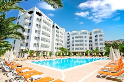 Spændende 4-stjernede rejser med ALL INCLUSIVE fra kun 1695,- Spændende 4-stjernede rejser med ALL INCLUSIVE fra kun 1695,-
